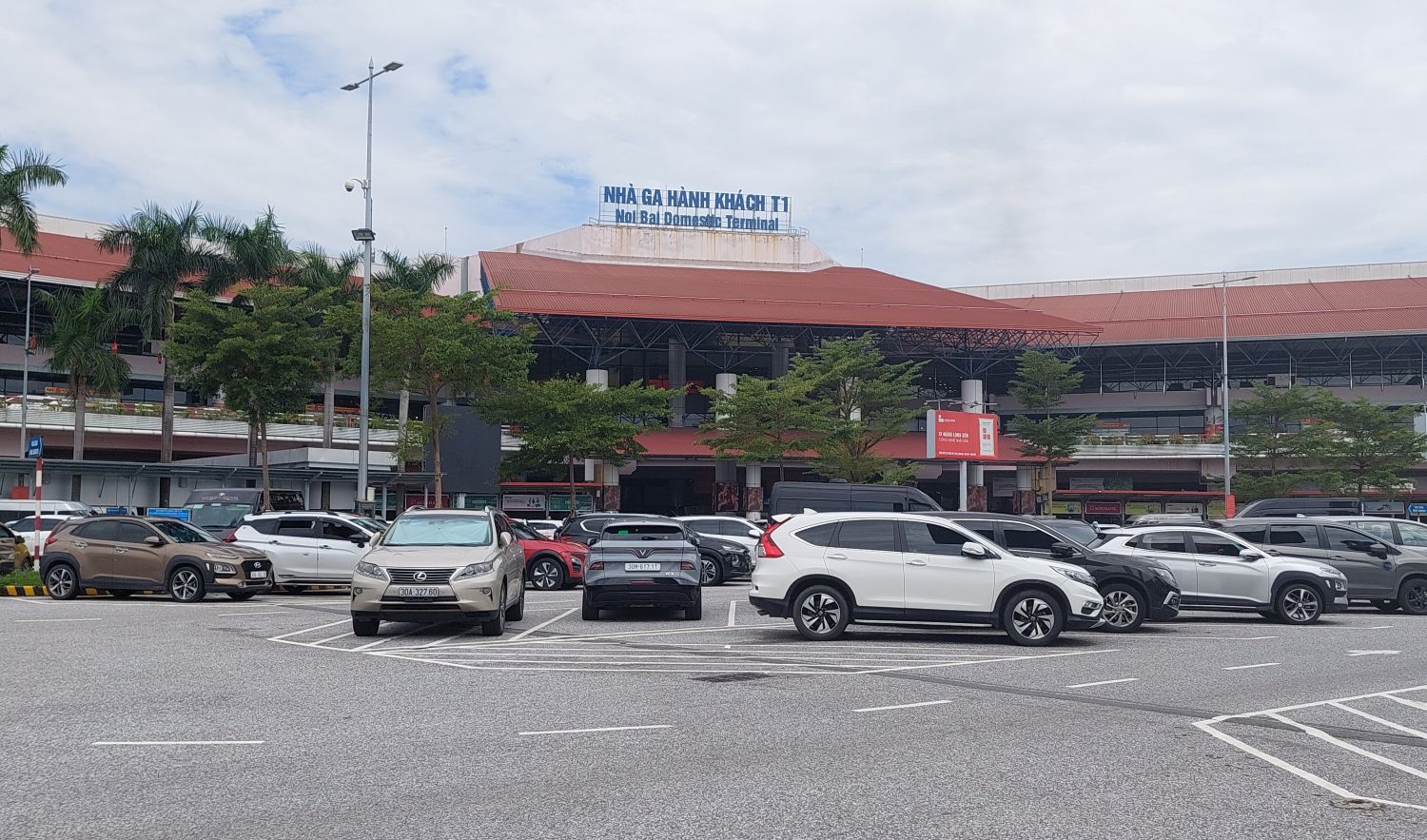 taxi sân bay nội bài